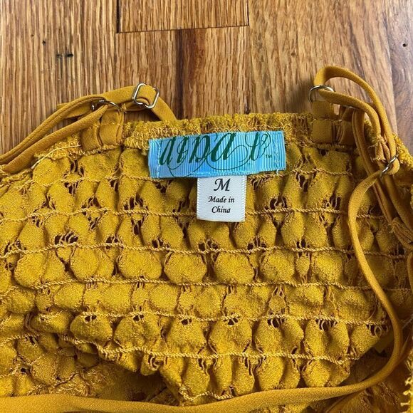 🪦 Aina.Be Cropped Tank Top Yellow Adjustable straps Size M - Picture 6 of 7